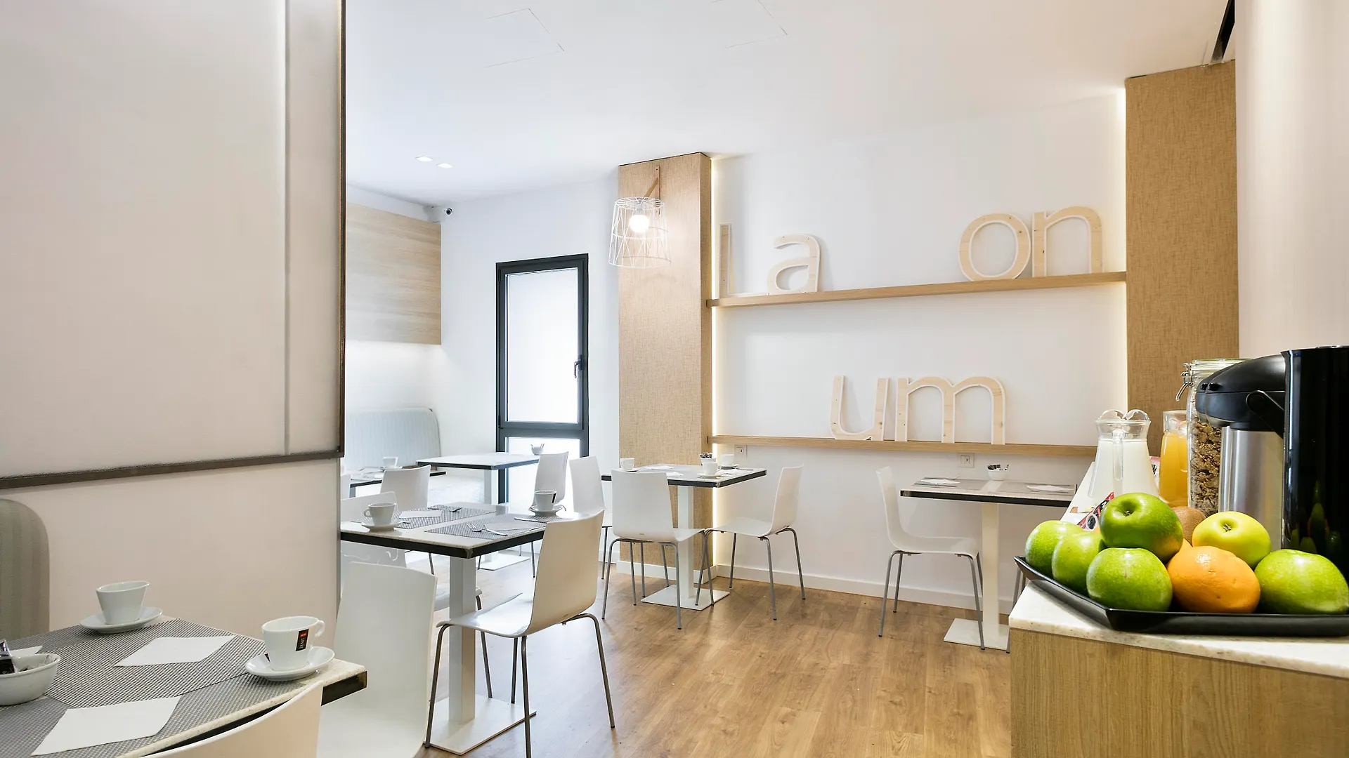 Hotel Acta Laumon Barcelona 3*,