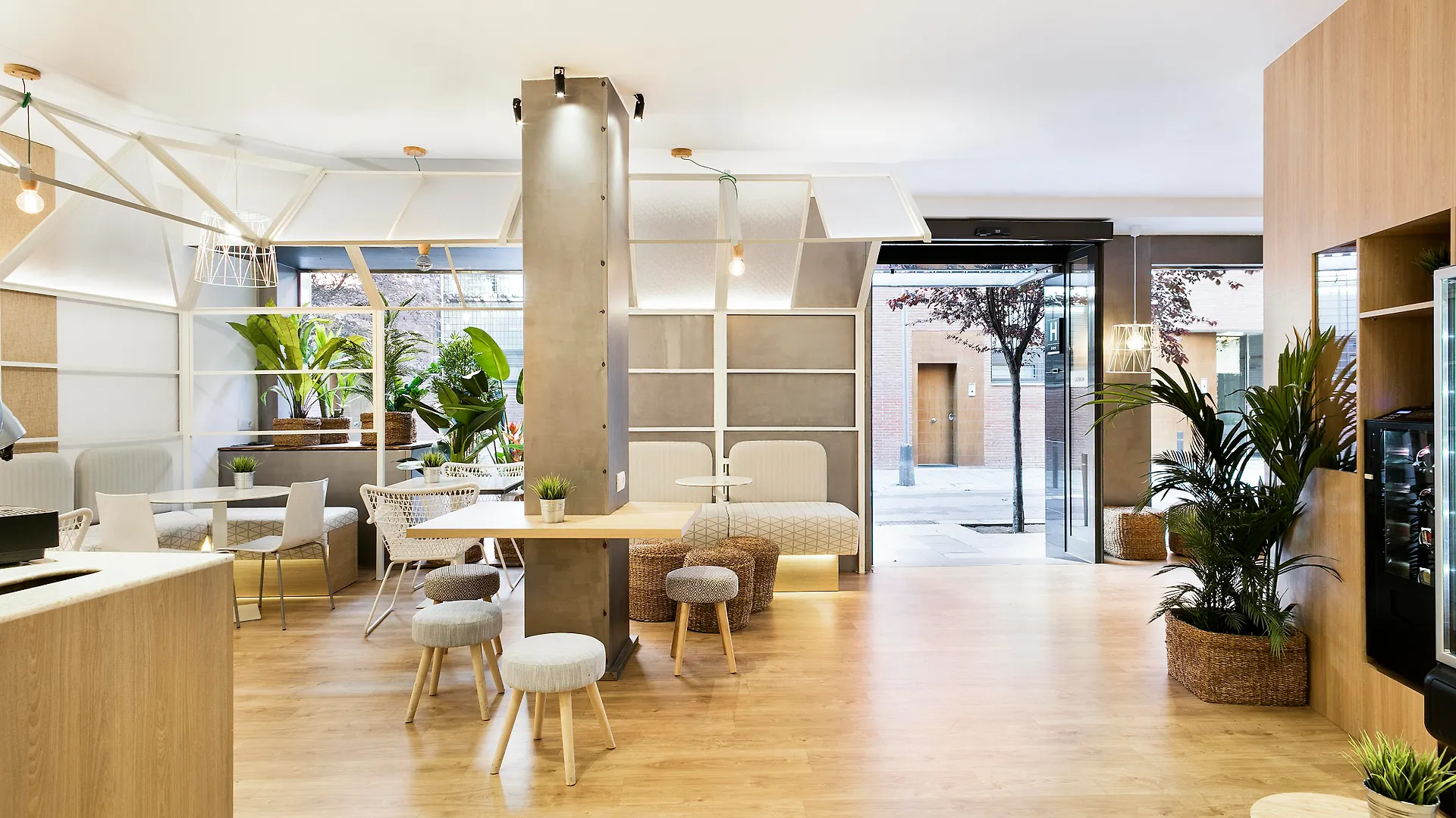 Hotel Acta Laumon Barcelona