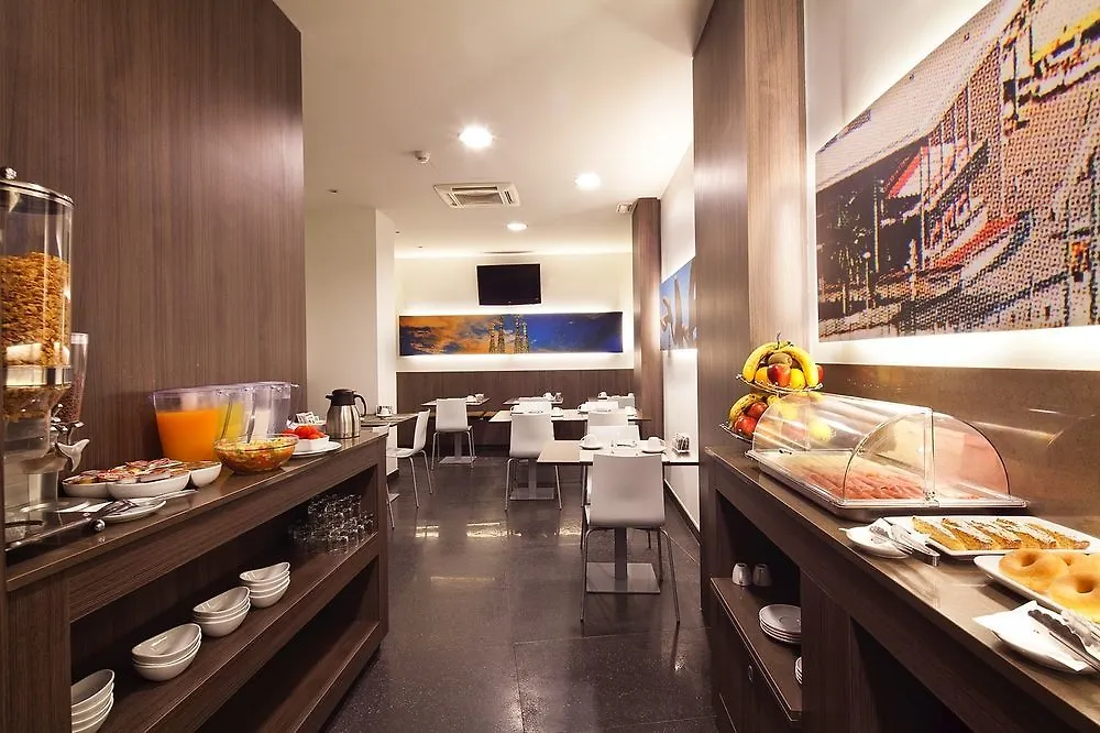 ***  Hotel Acta Laumon Barcelona Spanje